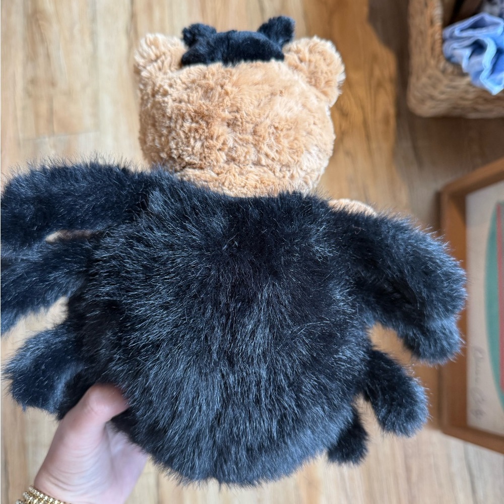 Jellycat Bartholomew Bear Spider Costume - Picture 2 of 5